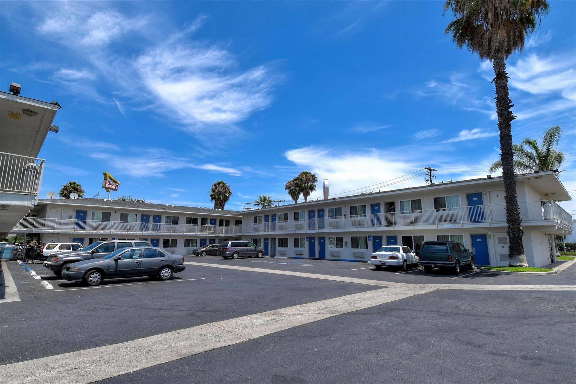 Motel 6-Westminster, Ca - South - Long Beach Area Eksteriør billede